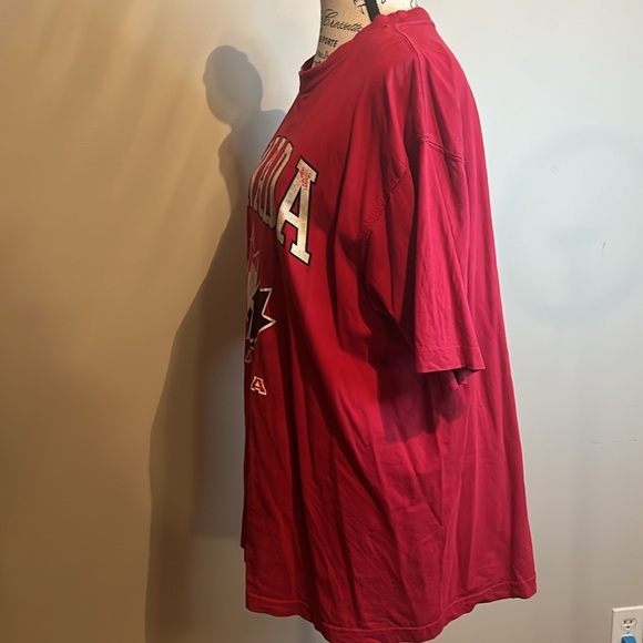 Vintage Red Short Sleeve Tee with Canada Hockey Graphic - Picture 7 of 8